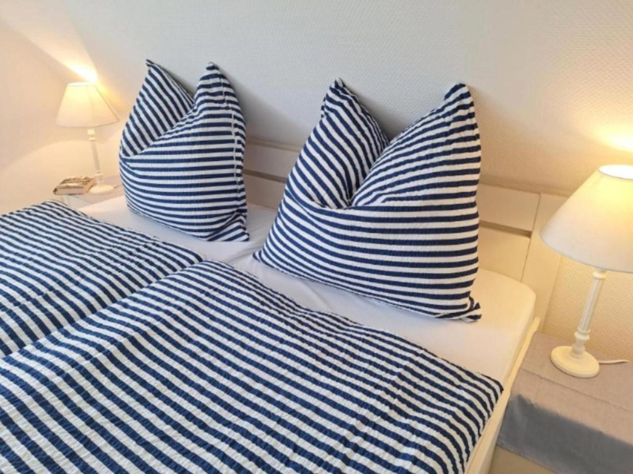 Kleine Auszeit Pellworm Apartment Екстериор снимка