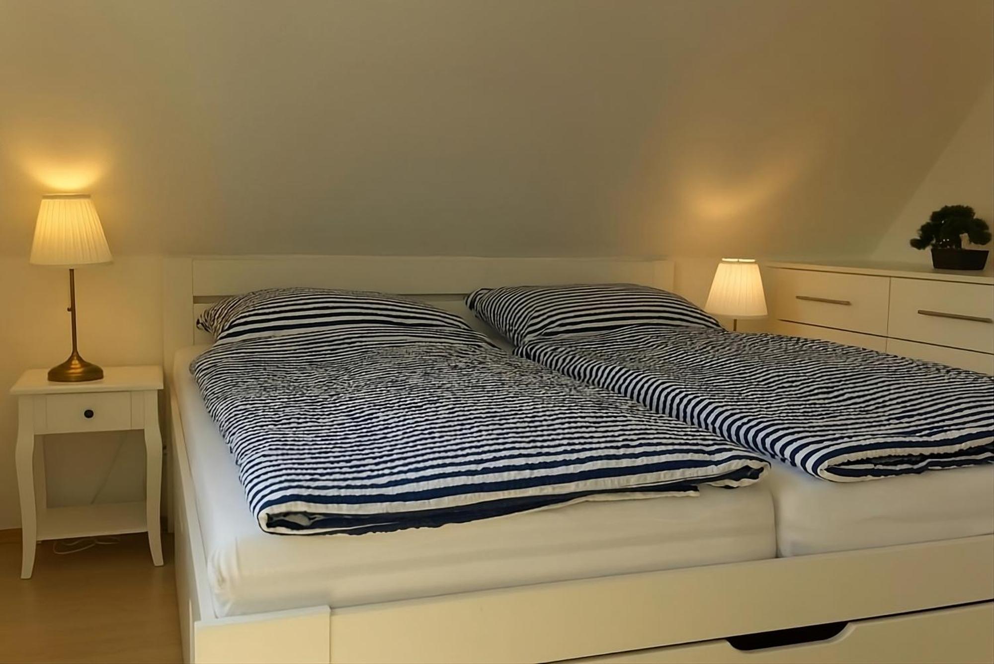 Kleine Auszeit Pellworm Apartment Екстериор снимка